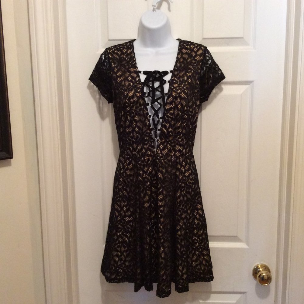 Wyldr Dress XS Black Beige Lace Up Short Sheer Sleeve A-Line Revolve